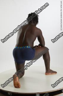 kneeling reference kato abimbo 05
